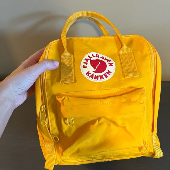 Fjallraven Kanken Mini Backpack - Picture 5 of 7